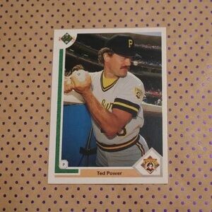MLB Trading Card with Black and Yellow Uniform
